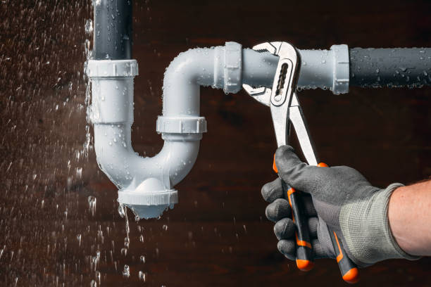 Professional Emergency Plumber technician working in New Columbia, PA